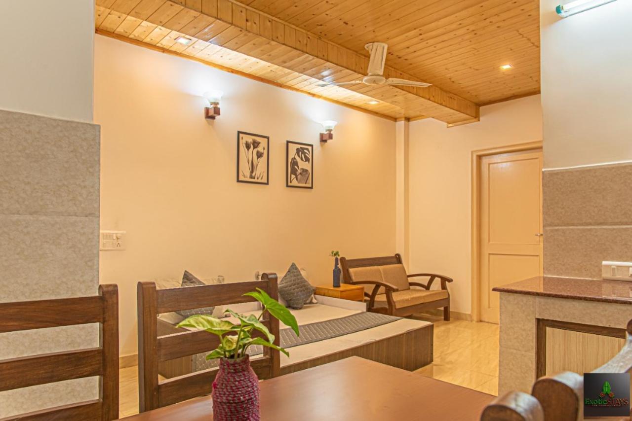Mystic Kasauli I Pvt Balcony I Peacefull Area I Serviced Apt I By Exotic Stays Exterior photo